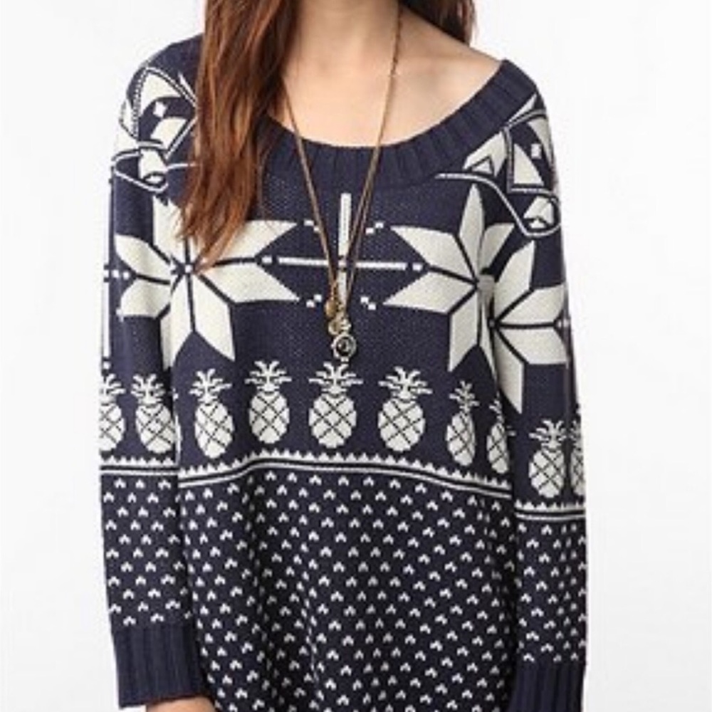 WESC Blue white pineapple snowflake sweater small wool blend
